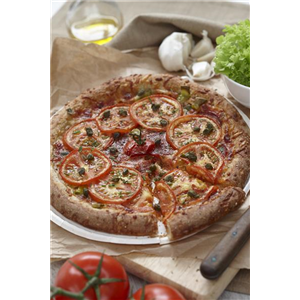 Tomaten-Pizza mit Pistazien